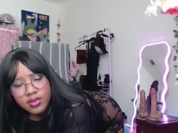 Hazzelopium Chaturbate stream image from November 03, 2025