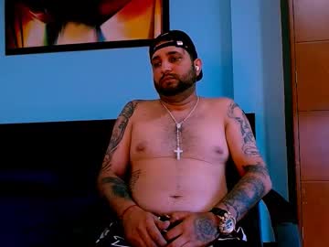 Izanfuego Chaturbate stream image from November 03, 2025