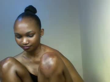 Prettie_Candy9 Chaturbate stream image from November 03, 2025
