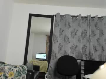 Violeta_Gracee Chaturbate stream image from November 03, 2025
