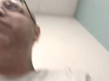 Decadestrong stream image from November 03, 2025