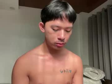 Sweetguy102103 Chaturbate stream image from November 03, 2025