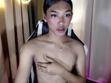 Ur_Dazzlingmorenaxx Chaturbate stream image from November 04, 2025