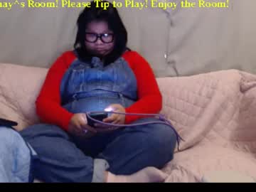 Allyssamay Chaturbate stream image from November 04, 2025