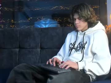 Diamond_Twink Chaturbate stream image from November 04, 2025