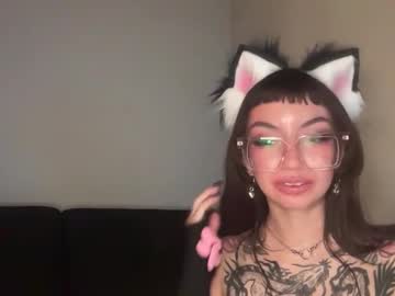 Sugarthekitten Chaturbate stream image from November 04, 2025