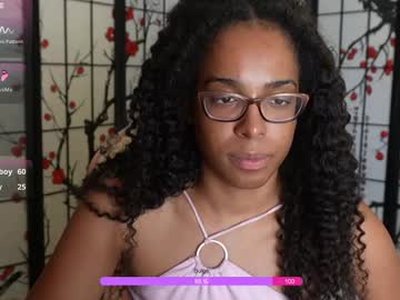 Caitlincoxxx Chaturbate stream image from November 04, 2025