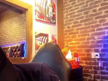 Vinzenzrizzo Chaturbate stream image from November 04, 2025