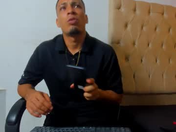 Dave_Skinnycum420 Chaturbate stream image from November 04, 2025