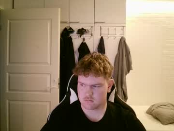 Kayttajaviides5 Chaturbate stream image from November 04, 2025