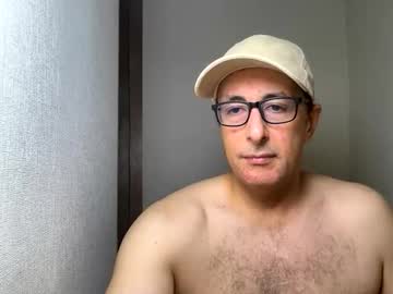 Moeline Chaturbate stream image from November 04, 2025
