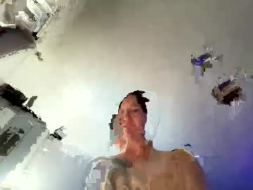 Thefacekitten Chaturbate stream image from November 04, 2025