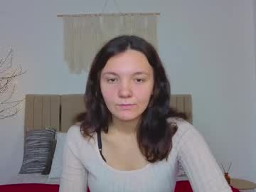 Little_Alexa18 Chaturbate stream image from November 04, 2025