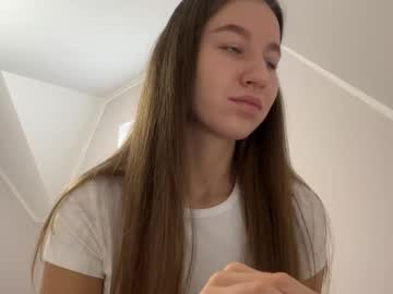 Emberfamn Chaturbate stream image from November 04, 2025