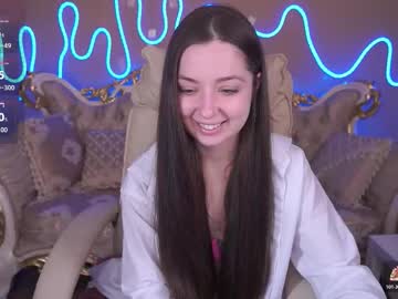 Diamondeyeess Chaturbate stream image from November 04, 2025
