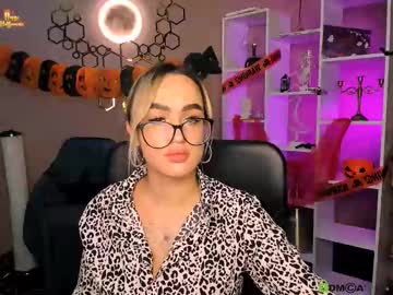 Madam_Ulis Chaturbate stream image from November 04, 2025