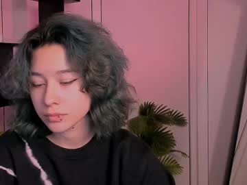 Karolina_Vendi Chaturbate stream image from November 04, 2025