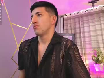 Un_Sluttyy Chaturbate stream image from November 04, 2025