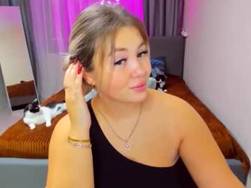 Sarahmils Chaturbate stream image from November 04, 2025