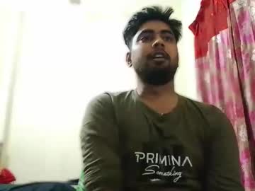 Birbikrom104 Chaturbate stream image from November 04, 2025