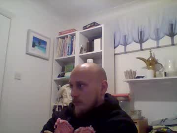 Charliephandguest Chaturbate stream image from November 04, 2025