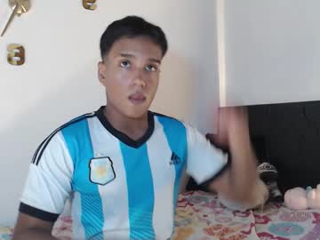 Juliannmattius Chaturbate stream image from November 04, 2025