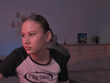 Yourcandyhunter Chaturbate stream image from November 04, 2025