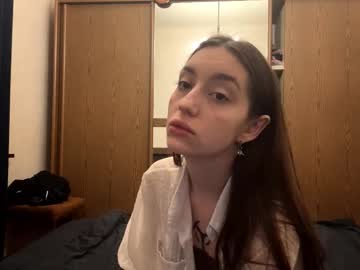 Melissalionetti Chaturbate stream image from November 04, 2025