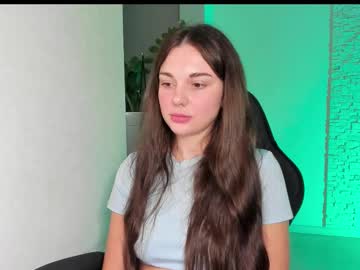 Michelliibeautiful Chaturbate stream image from November 04, 2025