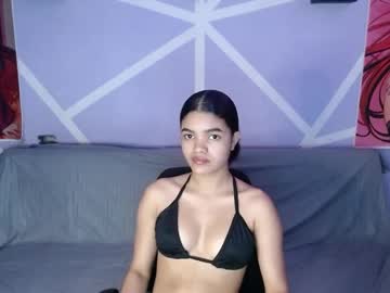 Curly_Dani Chaturbate stream image from November 04, 2025