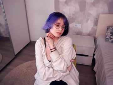 Libbygrinvalsky Chaturbate stream image from November 04, 2025