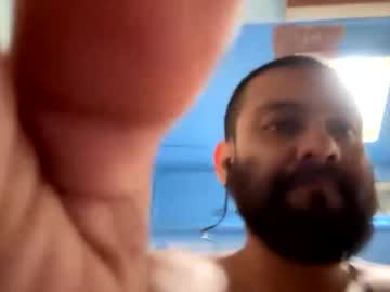 Donsquish Chaturbate stream image from November 04, 2025