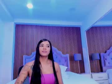 Selenastonne Chaturbate stream image from November 04, 2025