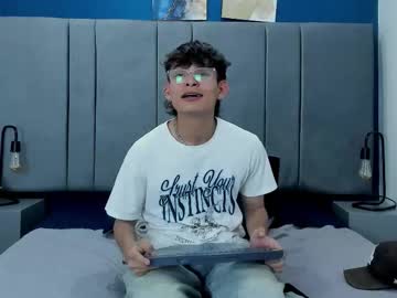 Elyoordis Chaturbate stream image from November 04, 2025