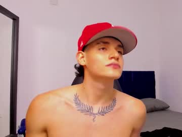 Mellow_Cole Chaturbate stream image from November 04, 2025