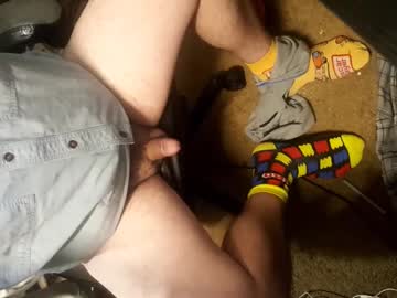 Orgasmgiver9090 Chaturbate stream image from November 04, 2025