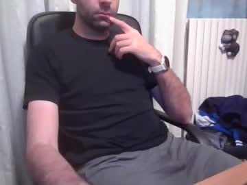 Andrewpc192 Chaturbate stream image from November 04, 2025