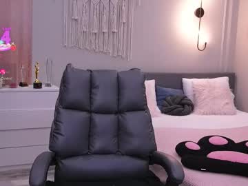 Molly_Jons Chaturbate stream image from November 05, 2025