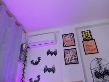 Mishelkrave_ Chaturbate stream image from November 05, 2025