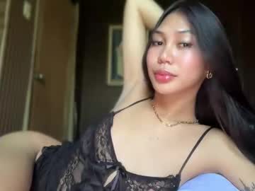 Sweetstares Chaturbate stream image from November 05, 2025