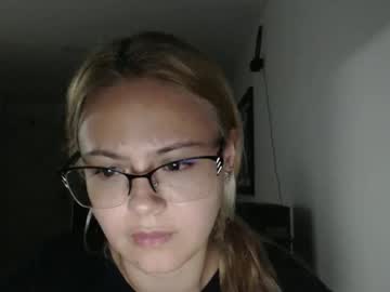 Carolay02 Chaturbate stream image from November 05, 2025