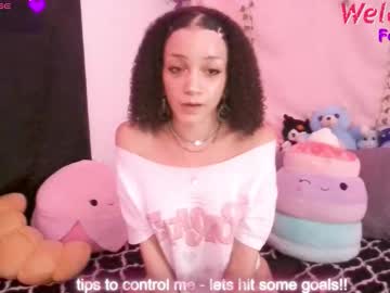 Abruisedpeach Chaturbate stream image from November 05, 2025