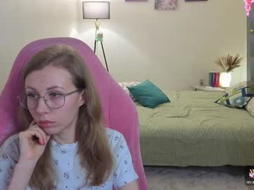 Lill_Mary Chaturbate stream image from November 05, 2025