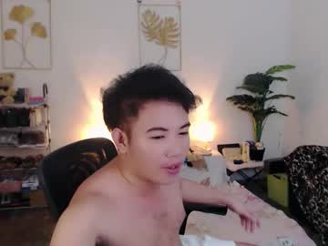 Urhotguy_Mark Chaturbate stream image from November 05, 2025