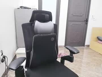 Ellsa9x Chaturbate stream image from November 05, 2025