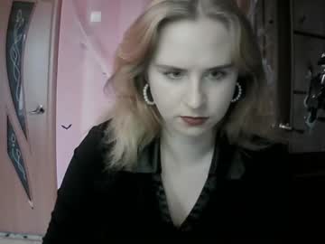 Lunamystique_ Chaturbate stream image from November 05, 2025