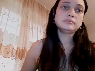 Berrysinner Chaturbate stream image from November 05, 2025