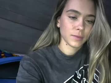 Nelly_Fortu Chaturbate stream image from November 05, 2025