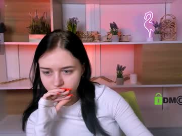 Eliora_Silk Chaturbate stream image from November 05, 2025