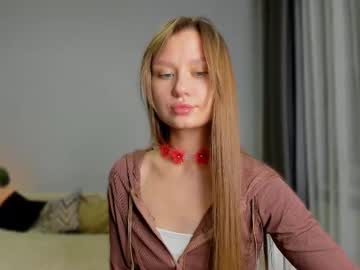 Linamelton Chaturbate stream image from November 05, 2025